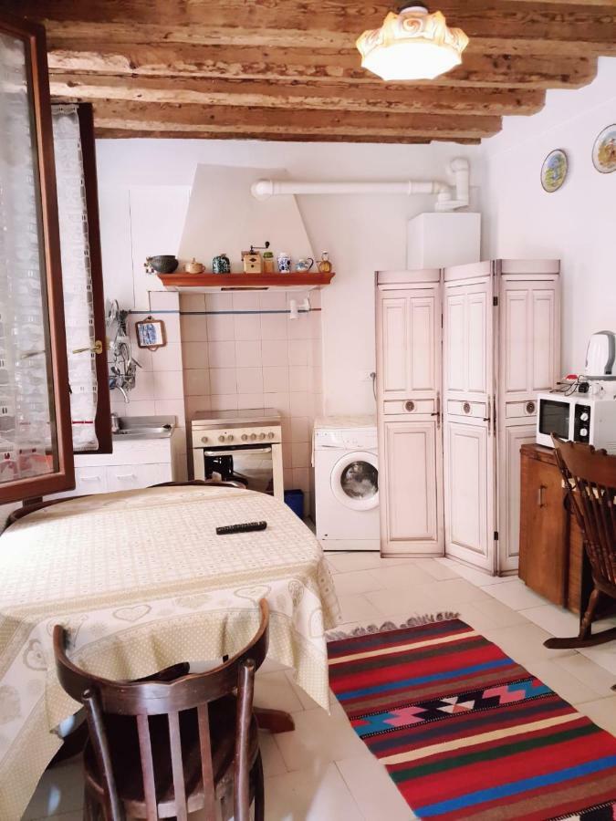 Отель Casa Di Adel Венеция Экстерьер фото